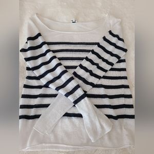 Aritzia T. Babaton Linen Sweater